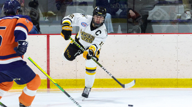 Ice Hockey Skates to 2-2 Overtime Draw with Salem State