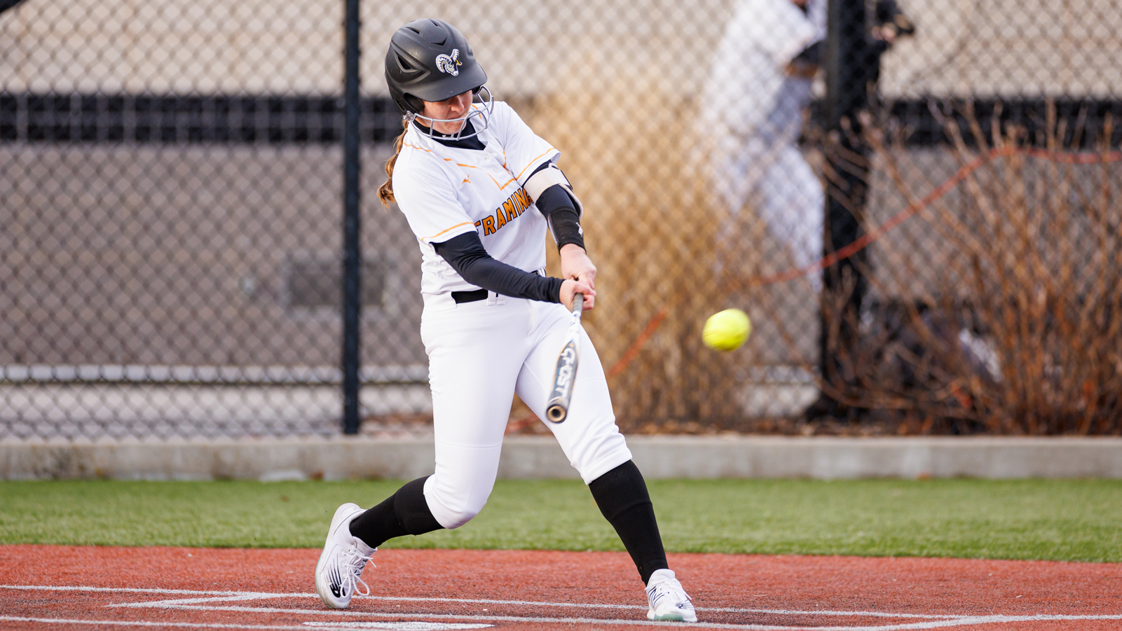 Top Seed Softball Advances in MASCAC Tournament with 8-0 Victory over Fourth Seed Westfield State