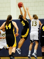 Women’s Basketball Shoots Past Fitchburg State 78-66