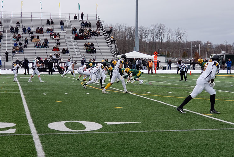 Football Closes Season with Loss to Third Ranked Brockport in Opening Round of NCAA Tournament