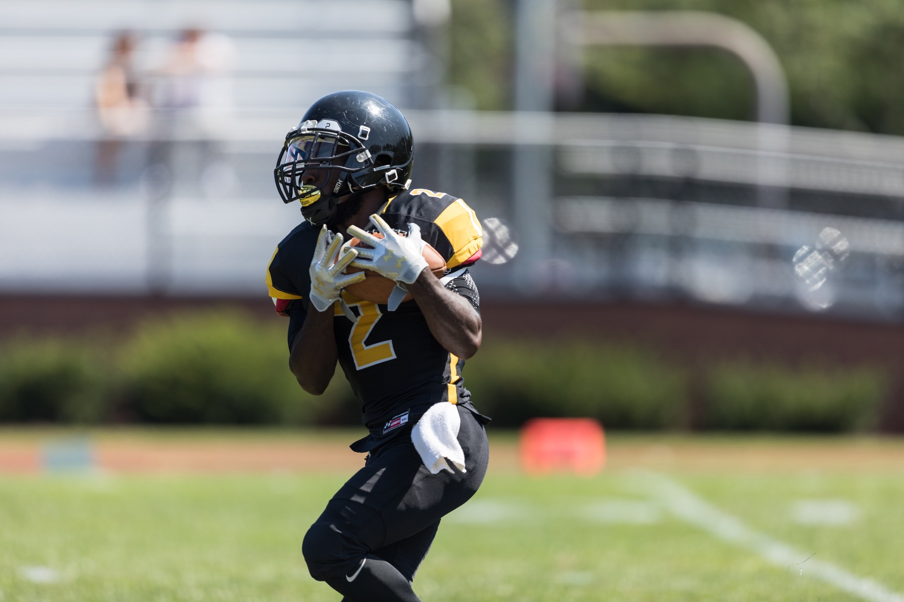 Football Rushes for Five Touchdowns in 44-13 Win Over UMass Dartmouth