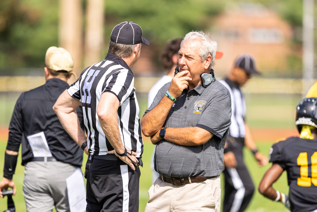 Kelley Receives Grinold Chapter’s Ed Schluntz Contribution to Amateur Football Award