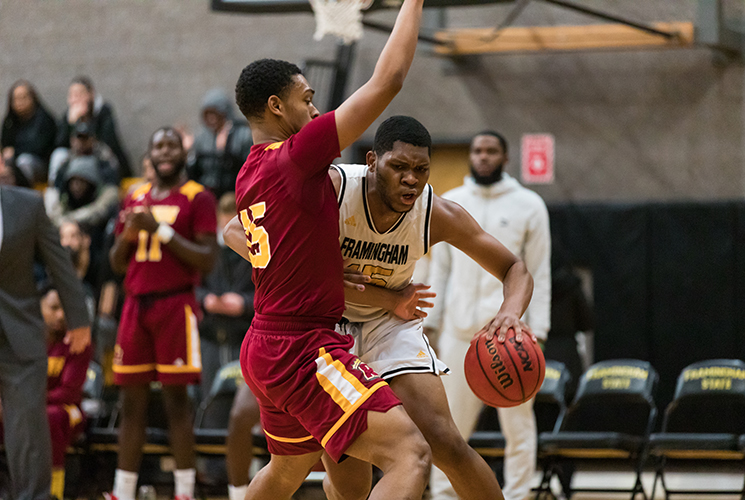 Second Half Comeback Falls Short as Men's Basketball Falls to Bridgewater State in Overtime
