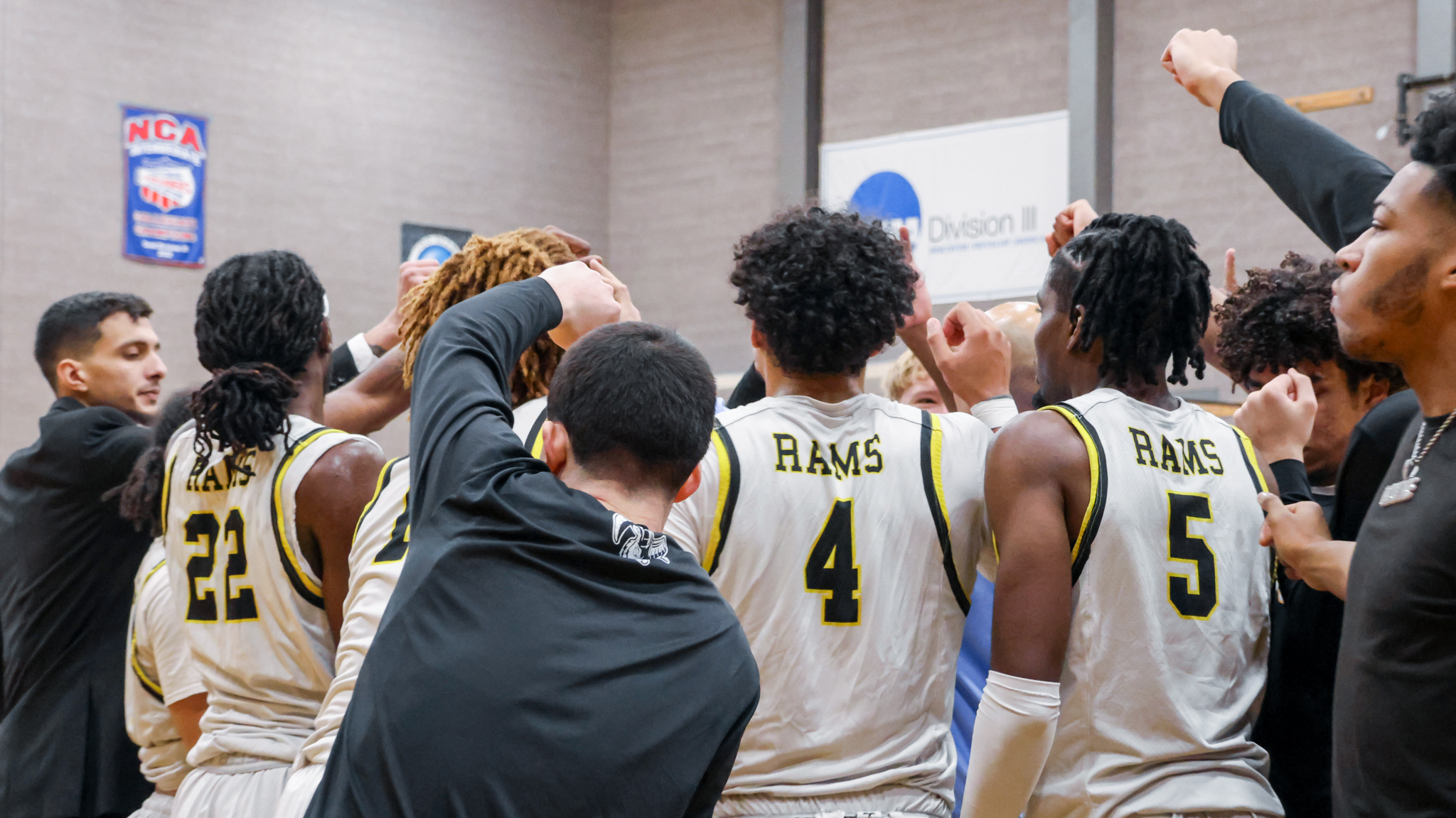 MCLA Surges to MASCAC Win Over Men’s Basketball 