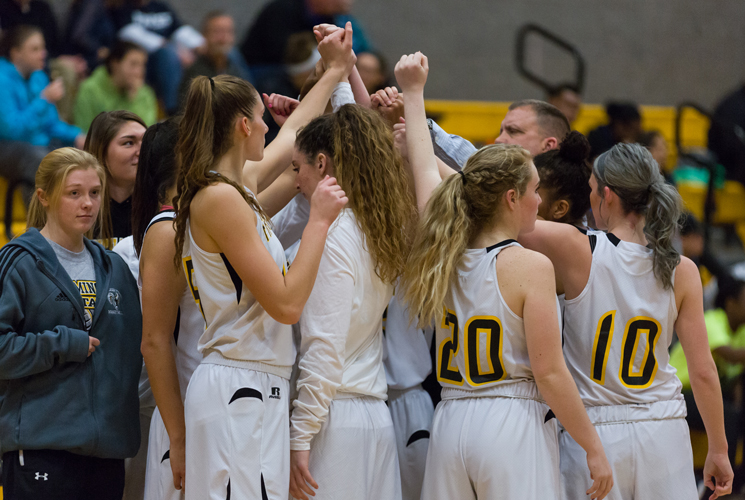 Women's Basketball Earns Second Seed in 2016 MASCAC Tournament
