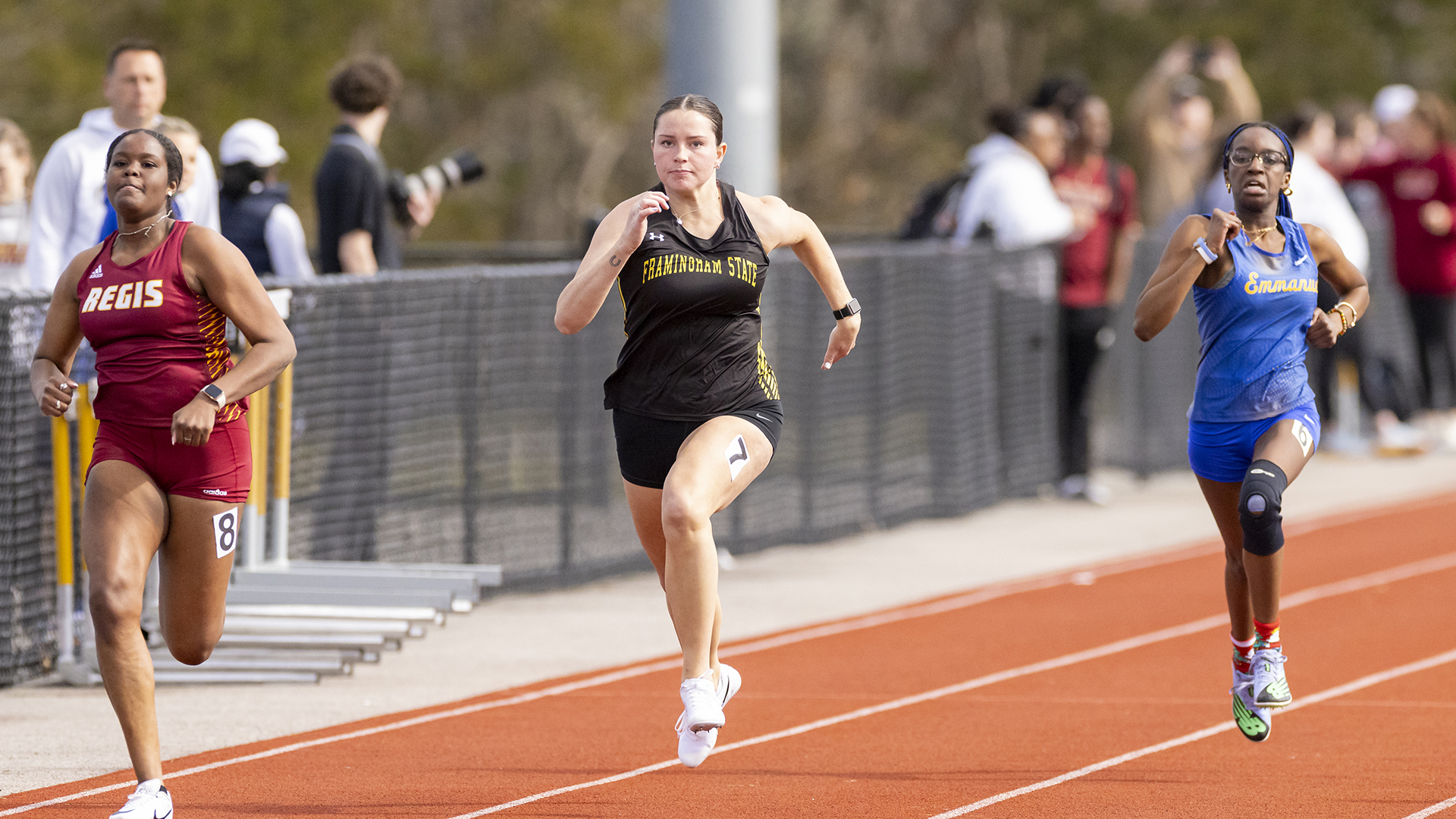 Women&rsquo;s Track and Field Competes at Penmen Relays