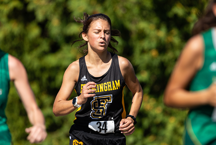Women's Cross Country Finishes 9th at Suffolk Invitational